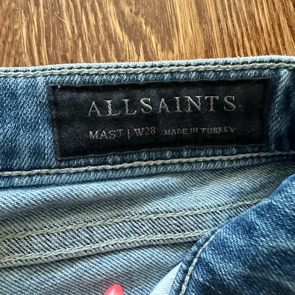 Low rise distressed Jeans - Picture 2 of 4